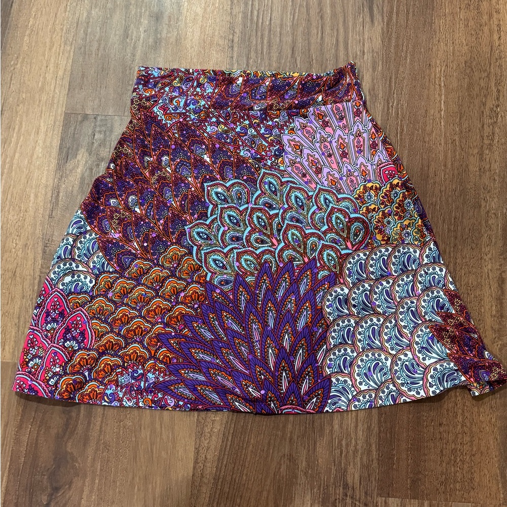 Girls multi color skirt